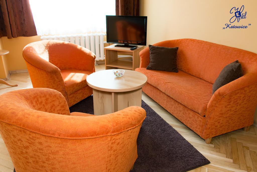 Hotel Katowice Economy Kültér fotó